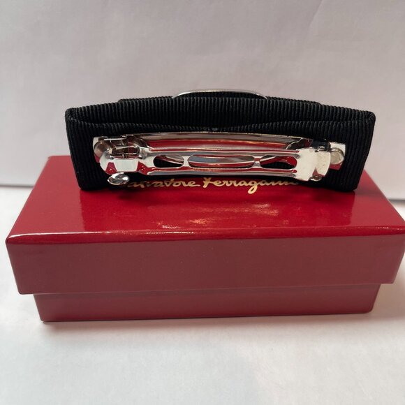 Salvatore Ferragamo Black Grosgrain Vara Bow Hair Clip, Silvertone Buckle - NWT - Picture 5 of 9